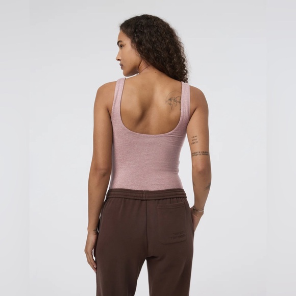 Vuori Sleeveless Halo Bodysuit, Zion Rose Heather - S - Picture 2 of 7